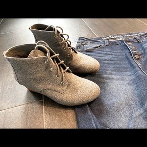 New Dr Scholl’s  Women’s size 8.5 Wedge